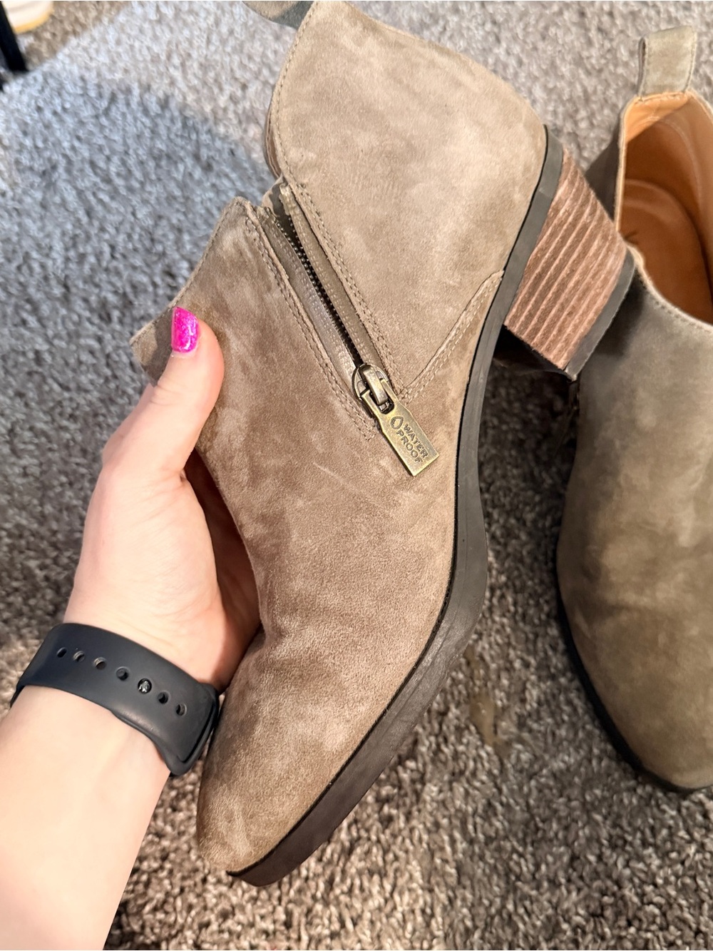 Vionic Green/Brown Faux Suede Ankle Boots size 8 - Picture 6 of 8